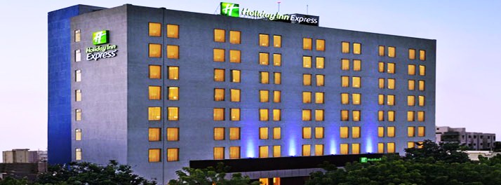 Holiday Inn Express Ahmedabad Ashram Road - Ahmedabad 01.jpg